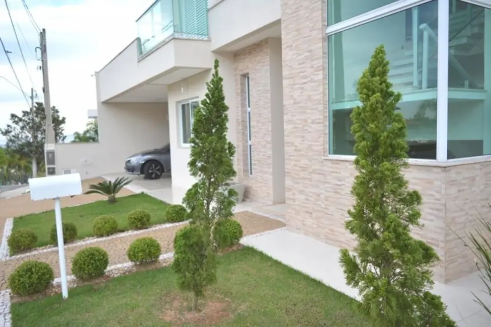 Foto 4 de Casa de Condomínio com 4 quartos à venda, 338m2 em Residencial Fazenda Serrinha, Itatiba - SP