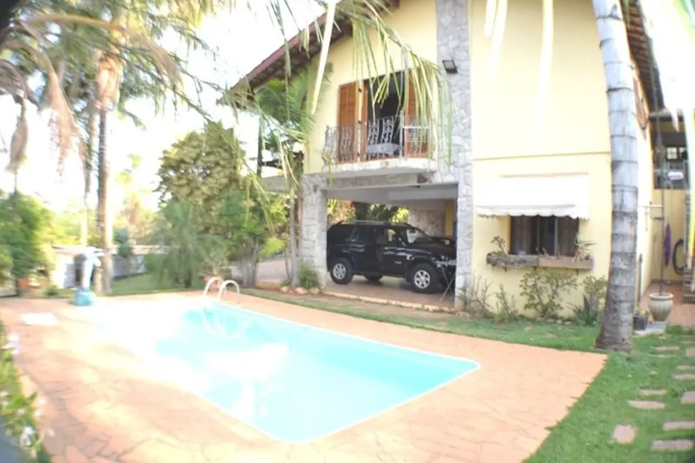 Foto 6 de Chácara com 3 quartos à venda, 265m2 em Recanto Princesa da Colina, Itatiba - SP