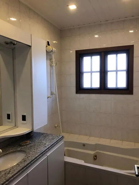 Foto 6 de Casa de Condomínio com 3 quartos à venda, 250m2 em Jardim Tereza Cristina, Jundiai - SP