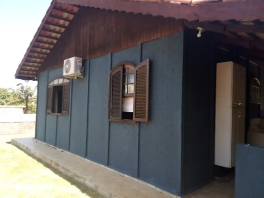 Foto 6 de Chácara com 3 quartos à venda, 207m2 em Jardim Leonor, Itatiba - SP