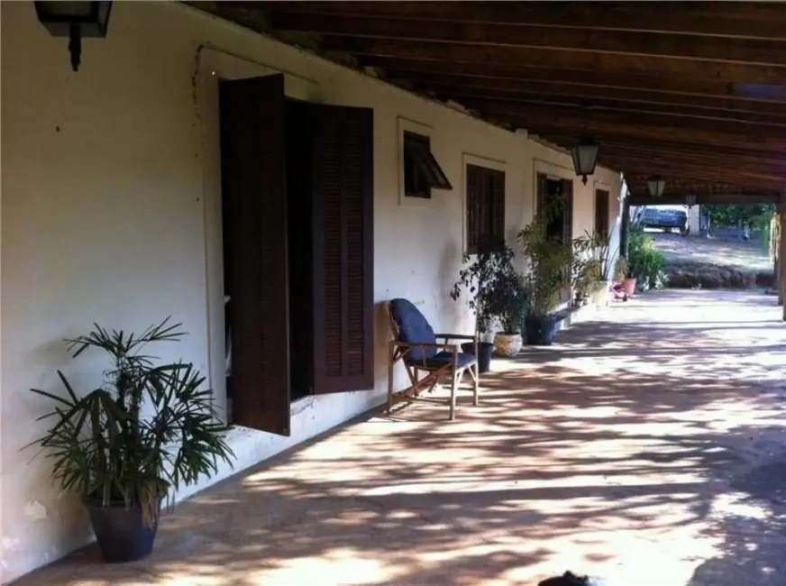 Foto 2 de Chácara com 3 quartos à venda, 178m2 em Jardim Monte Verde, Itatiba - SP