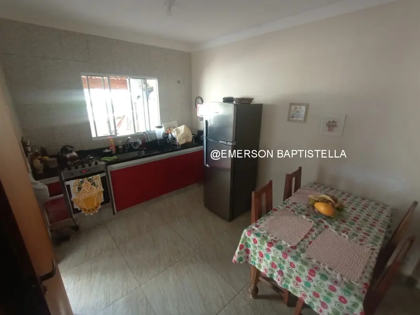 Foto 5 de Casa com 4 quartos à venda, 140m2 em Itatiba - SP