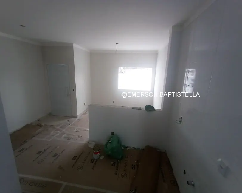 Foto 6 de Casa com 2 quartos à venda, 75m2 em Vila Cremonesi, Itatiba - SP