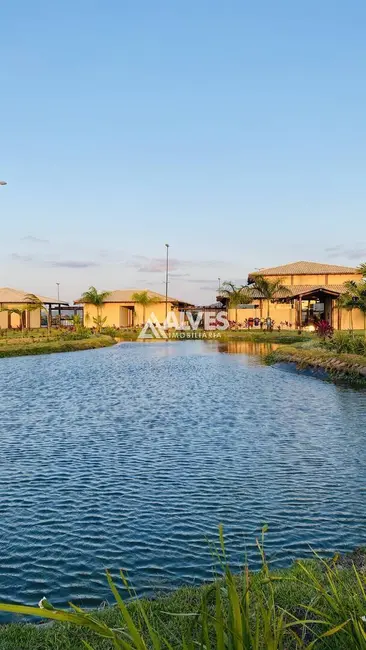 Foto 1 de Terreno / Lote à venda, 302m2 em Sim, Feira De Santana - BA