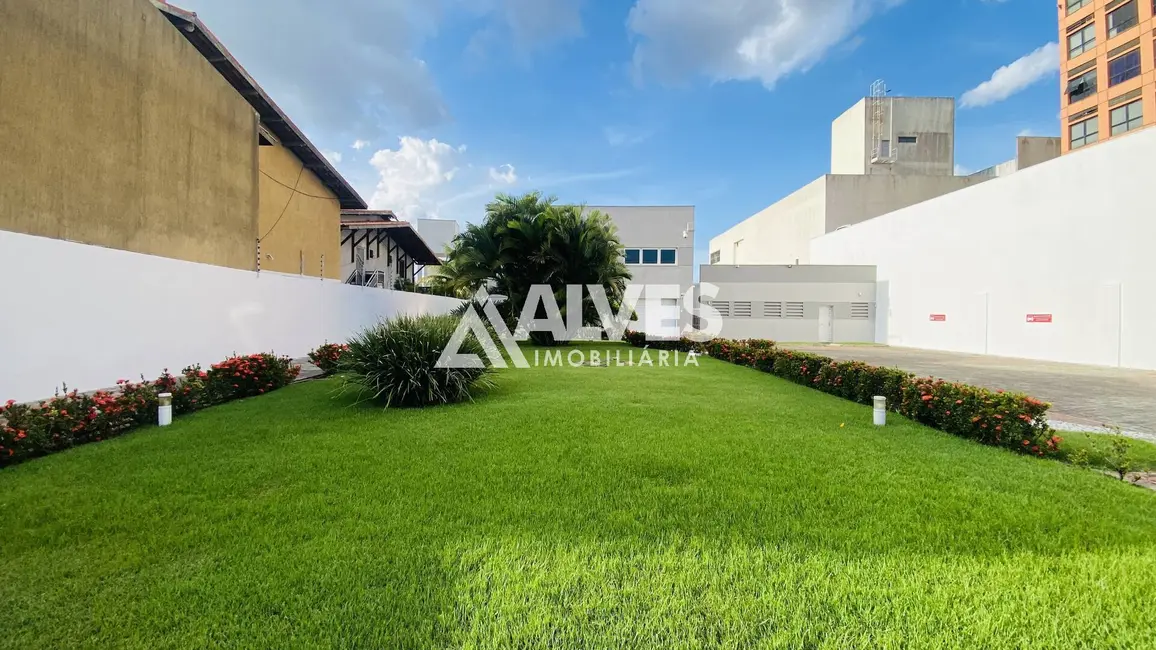 Foto 1 de Sala Comercial à venda, 670m2 em Centro, Feira De Santana - BA