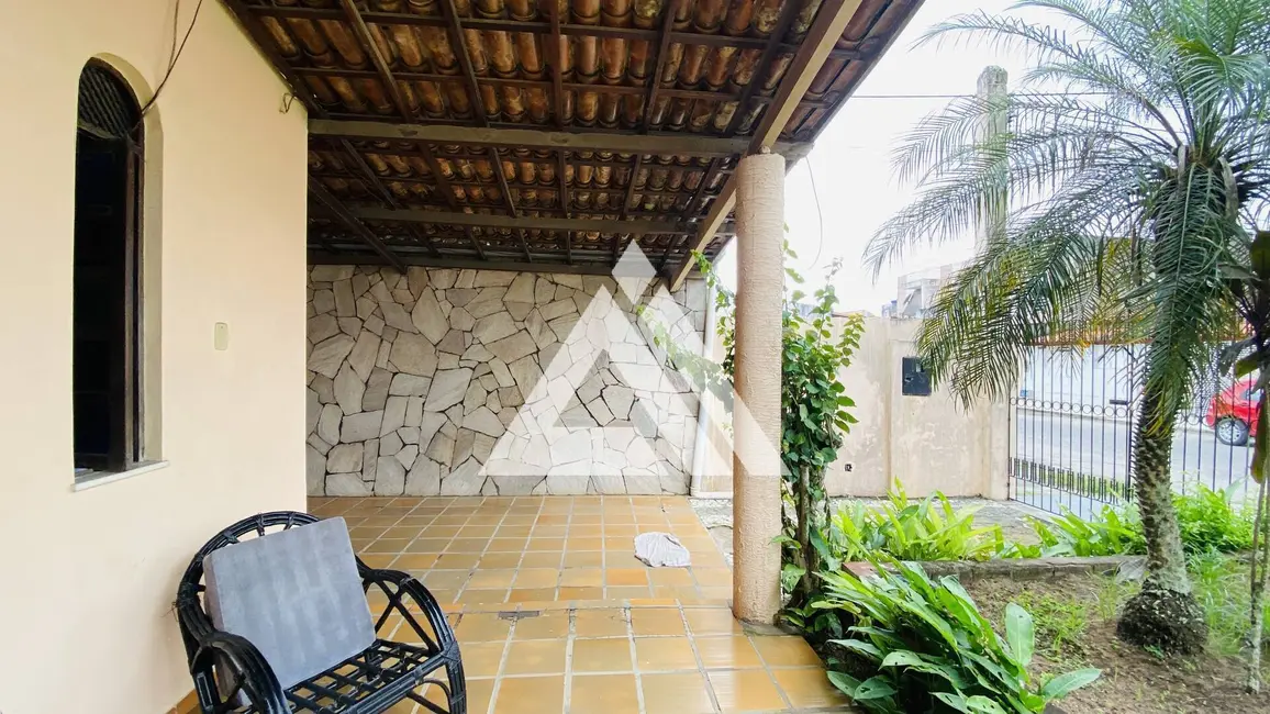 Foto 5 de Casa com 4 quartos à venda, 540m2 em Feira De Santana - BA