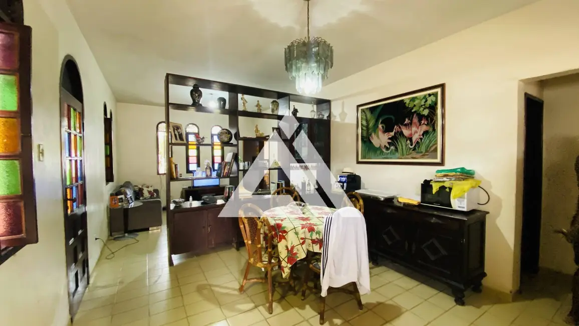 Foto 9 de Casa com 4 quartos à venda, 540m2 em Feira De Santana - BA