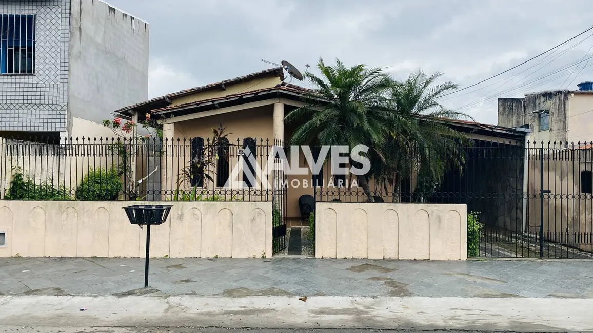 Foto 1 de Casa com 4 quartos à venda, 540m2 em Jardim Cruzeiro, Feira De Santana - BA