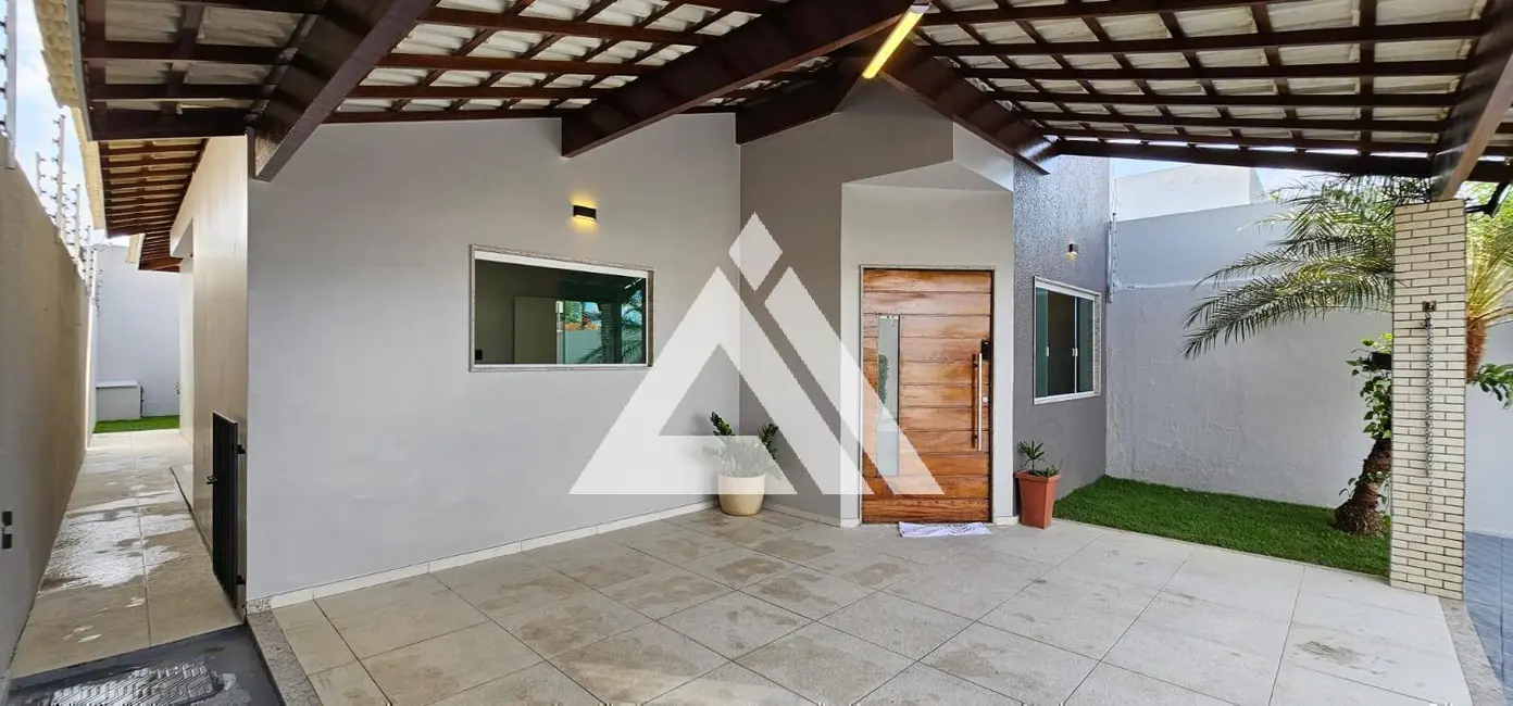 Casa com 3 quartos à venda, 110m2 em Feira De Santana - BA - imagem 3 Foto 3 de Casa com 3 quartos à venda, 110m2 em Feira De Santana - BA