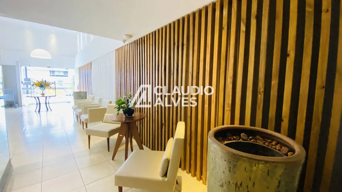 Foto 2 de Apartamento com 1 quarto à venda, 60m2 em Centro, Feira De Santana - BA