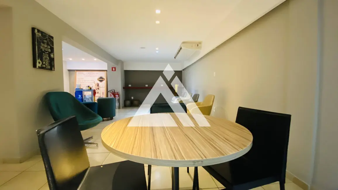 Foto 2 de Apartamento com 1 quarto à venda, 60m2 em Centro, Feira De Santana - BA