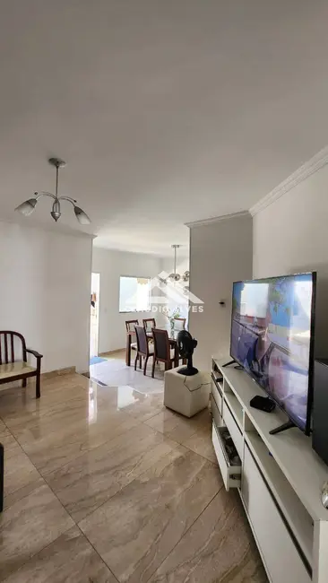Foto 4 de Casa com 3 quartos à venda, 209m2 em Feira De Santana - BA