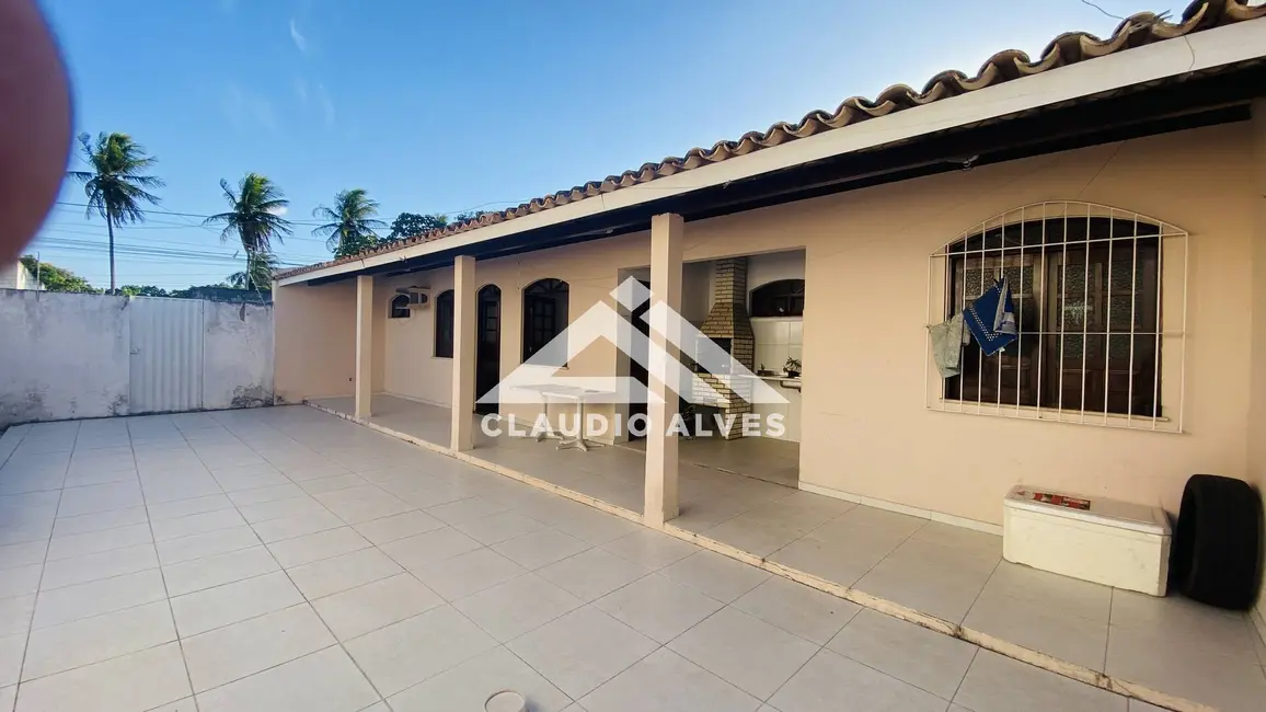 Foto 3 de Casa com 4 quartos à venda, 200m2 em Feira De Santana - BA
