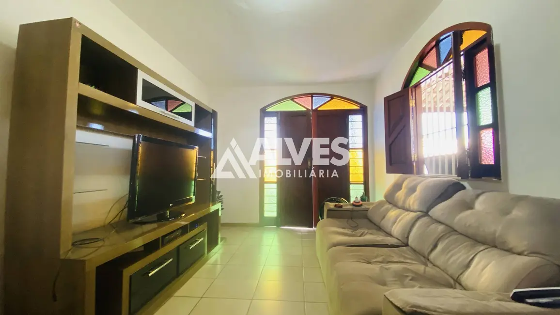 Foto 4 de Casa com 4 quartos à venda, 200m2 em Santa Mônica, Feira De Santana - BA