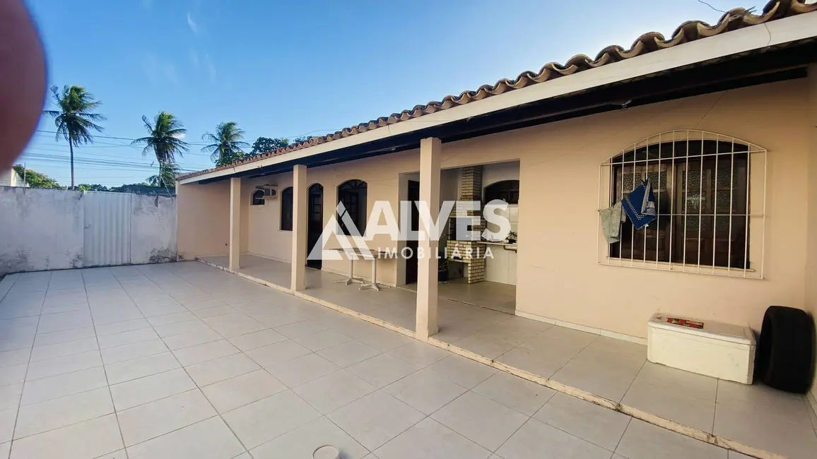 Foto 3 de Casa com 4 quartos à venda, 200m2 em Santa Mônica, Feira De Santana - BA