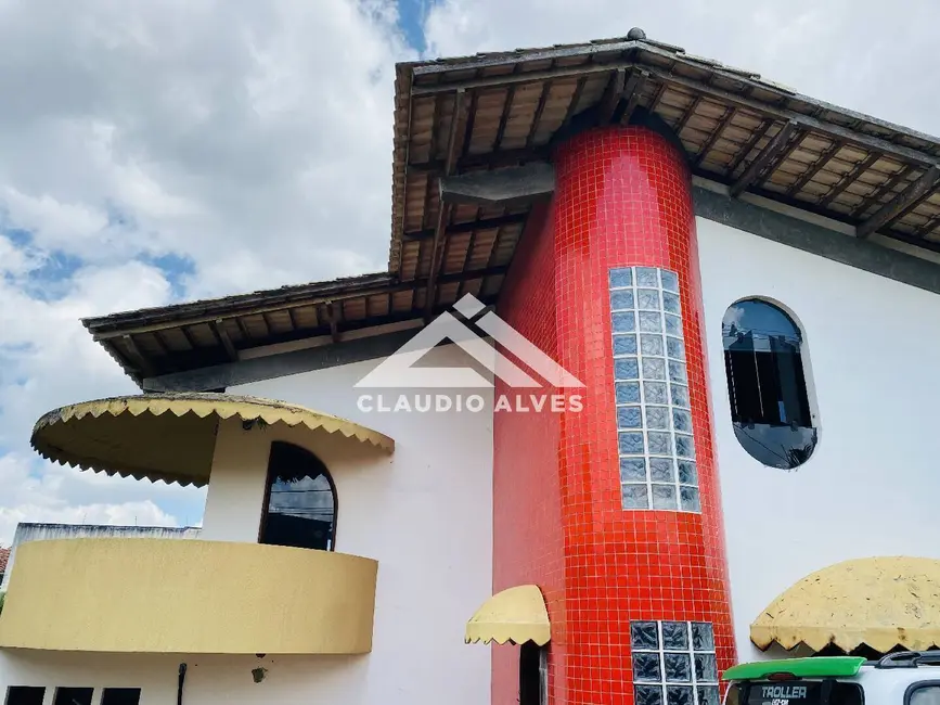 Foto 4 de Casa com 4 quartos à venda, 200m2 em Feira De Santana - BA