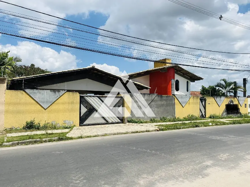 Casa com 4 quartos à venda, 200m2 em Feira De Santana - BA - imagem 1 Foto 1 de Casa com 4 quartos à venda, 200m2 em Feira De Santana - BA