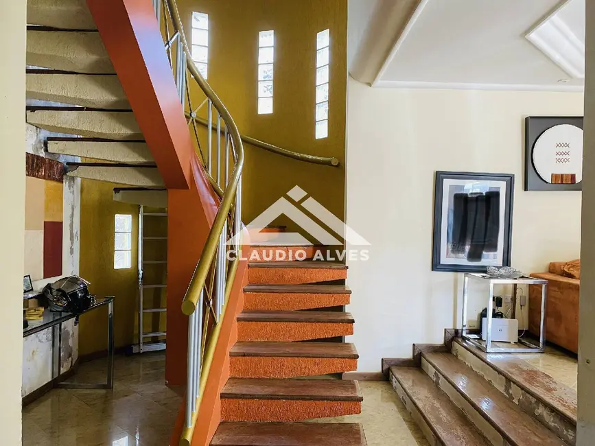 Foto 9 de Casa com 4 quartos à venda, 200m2 em Feira De Santana - BA