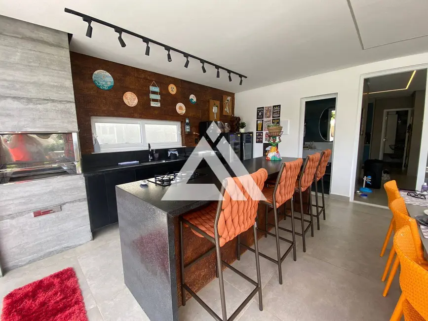 Foto 6 de Casa de Condomínio com 6 quartos à venda, 400m2 em Camacari - BA