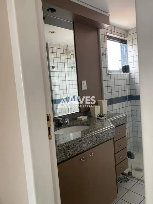 Foto 9 de Apartamento com 4 quartos para alugar, 162m2 em Centro, Feira De Santana - BA