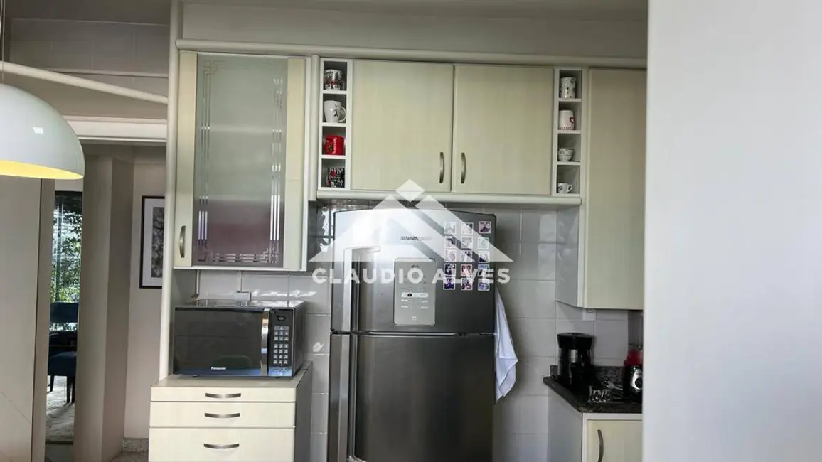 Foto 6 de Apartamento com 4 quartos para alugar, 162m2 em Feira De Santana - BA