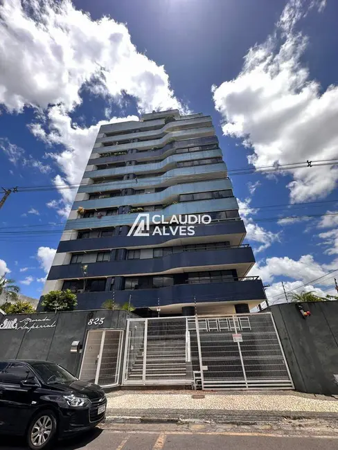Foto 1 de Apartamento com 3 quartos à venda, 165m2 em Centro, Feira De Santana - BA