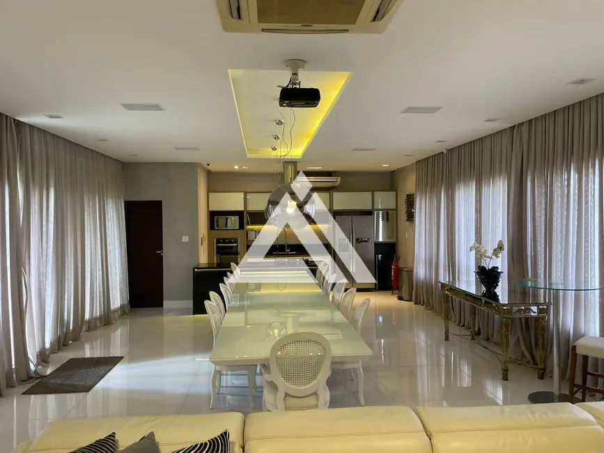 Foto 2 de Apartamento com 4 quartos à venda, 180m2 em Feira De Santana - BA
