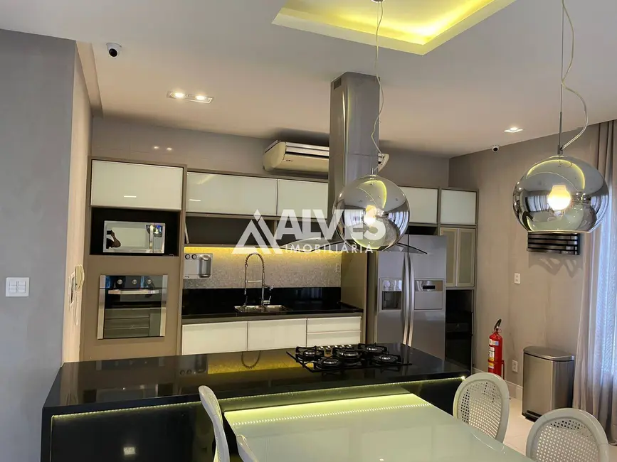 Apartamento com 4 quartos à venda, 180m2 em Santa Mônica, Feira De Santana - BA - imagem 4 Foto 4 de Apartamento com 4 quartos à venda, 180m2 em Santa Mônica, Feira De Santana - BA