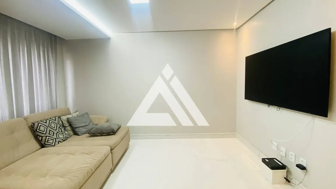 Foto 8 de Casa de Condomínio com 3 quartos à venda, 200m2 em Feira De Santana - BA