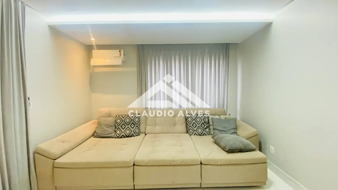 Foto 6 de Casa de Condomínio com 3 quartos à venda, 200m2 em Feira De Santana - BA