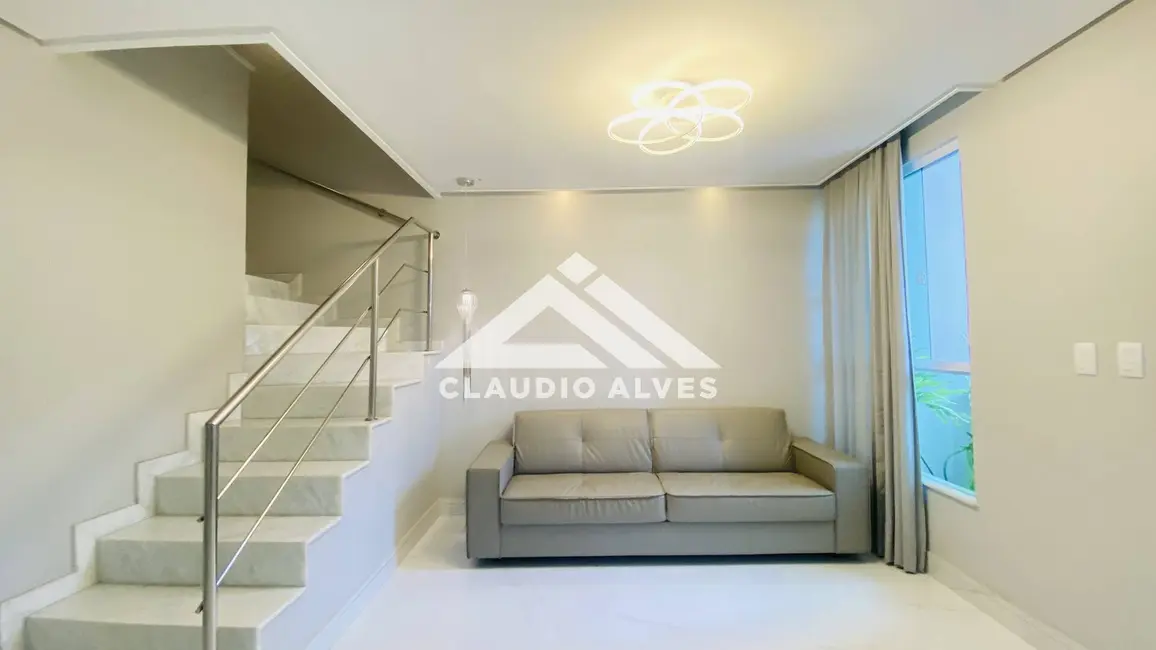 Foto 3 de Casa de Condomínio com 3 quartos à venda, 200m2 em Feira De Santana - BA