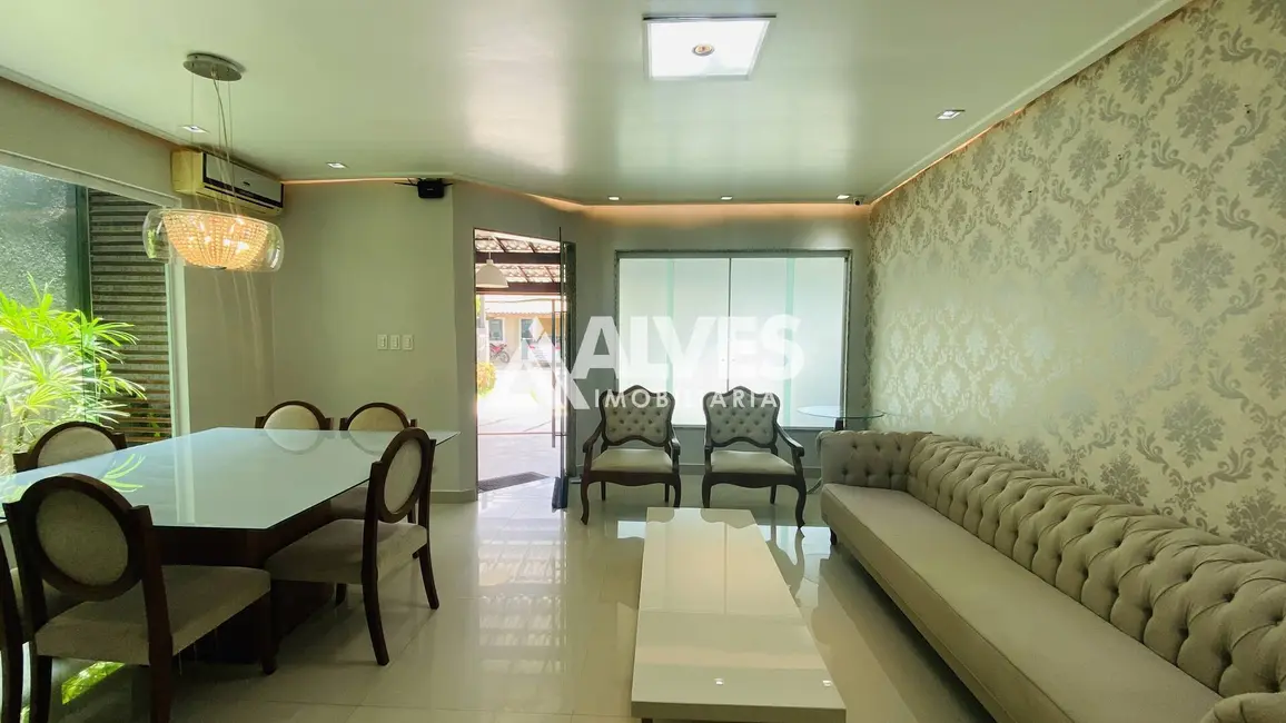 Foto 2 de Casa de Condomínio com 4 quartos à venda, 280m2 em Parque Ipê, Feira De Santana - BA