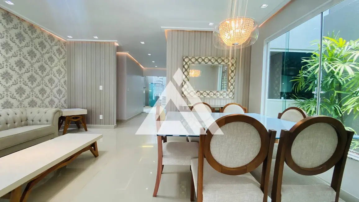 Foto 2 de Casa de Condomínio com 4 quartos à venda, 280m2 em Feira De Santana - BA