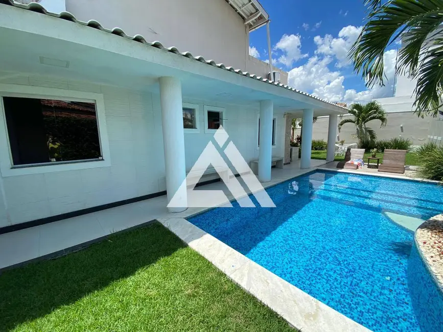 Foto 1 de Casa com 4 quartos à venda, 390m2 em Feira De Santana - BA