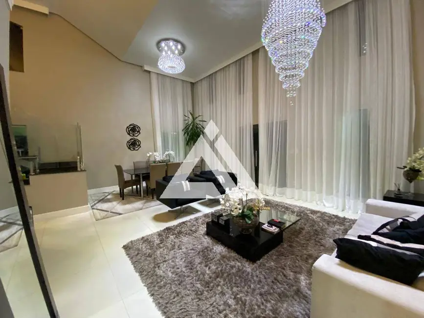 Foto 6 de Casa com 4 quartos à venda, 390m2 em Feira De Santana - BA