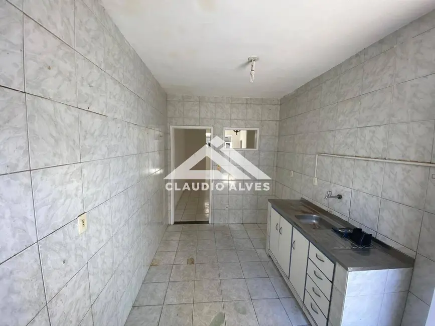 Foto 7 de Casa com 5 quartos à venda, 150m2 em Feira De Santana - BA