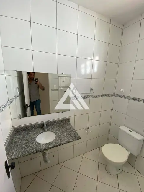 Foto 8 de Casa com 5 quartos à venda, 150m2 em Feira De Santana - BA