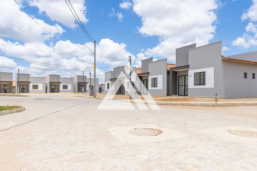 Foto 2 de Casa de Condomínio com 2 quartos à venda, 50m2 em Feira De Santana - BA