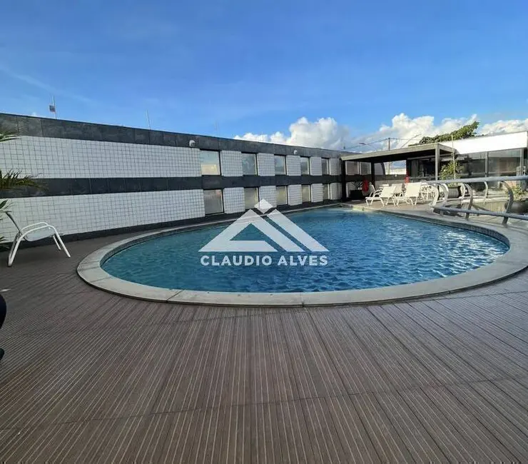 Foto 3 de Apartamento com 4 quartos à venda, 260m2 em Feira De Santana - BA