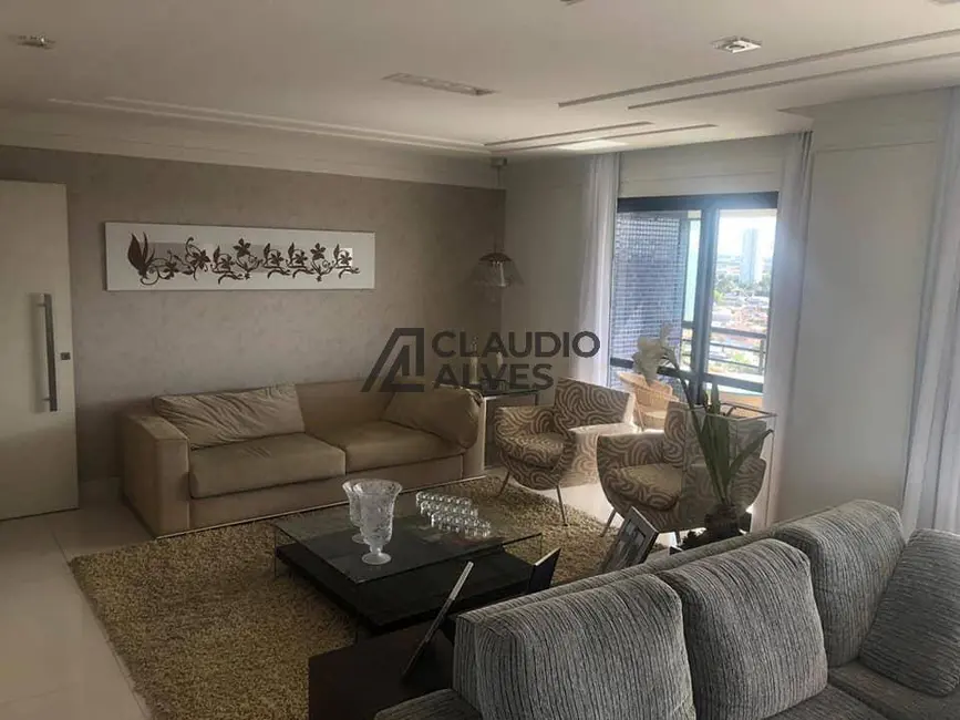 Foto 2 de Apartamento com 3 quartos à venda, 180m2 em Santa Mônica, Feira De Santana - BA