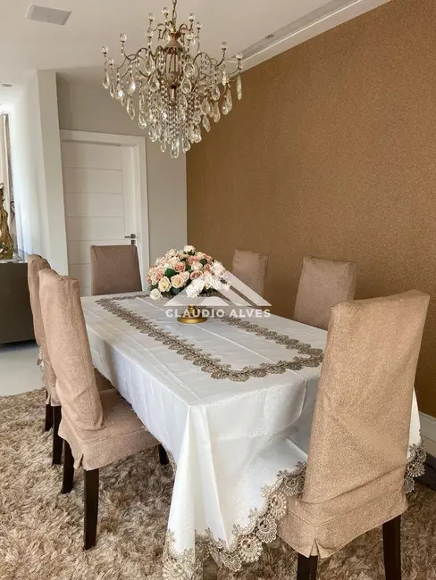 Casa de Condomínio com 6 quartos à venda, 418m2 em Feira De Santana - BA - imagem 8 Foto 8 de Casa de Condomínio com 6 quartos à venda, 418m2 em Feira De Santana - BA
