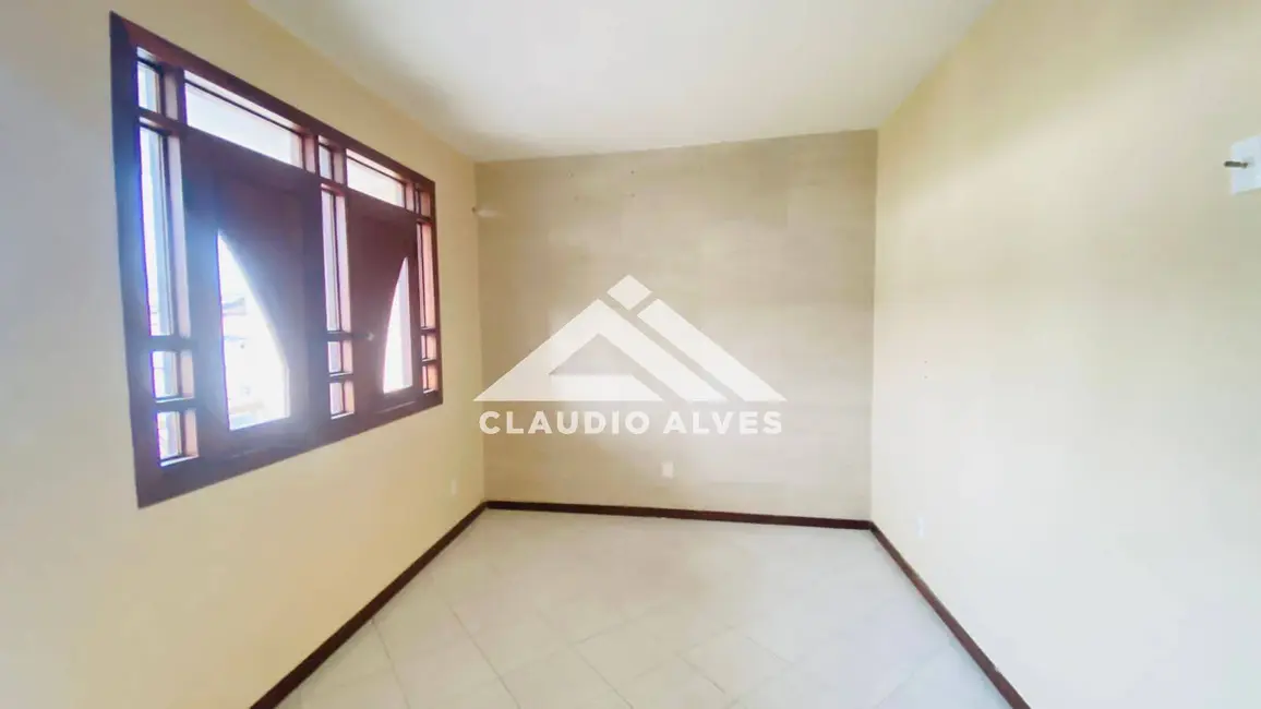 Foto 9 de Casa com 3 quartos à venda, 120m2 em Feira De Santana - BA