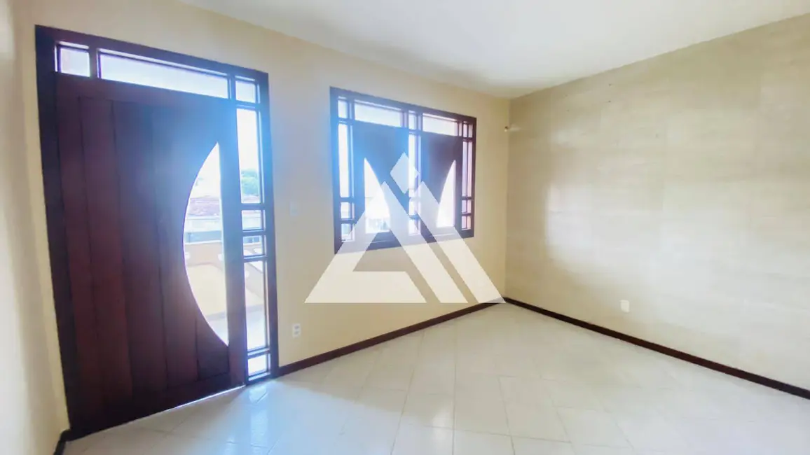 Foto 8 de Casa com 3 quartos à venda, 120m2 em Feira De Santana - BA