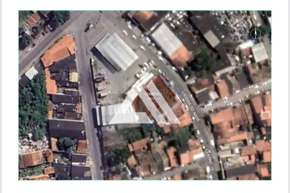 Foto 1 de Terreno / Lote à venda, 700m2 em Feira De Santana - BA