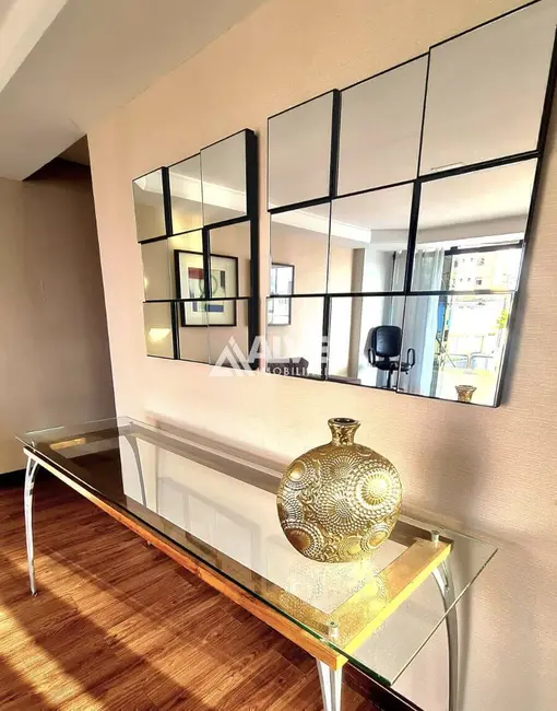 Apartamento com 4 quartos à venda, 150m2 em Santa Mônica, Feira De Santana - BA - imagem 7 Foto 7 de Apartamento com 4 quartos à venda, 150m2 em Santa Mônica, Feira De Santana - BA