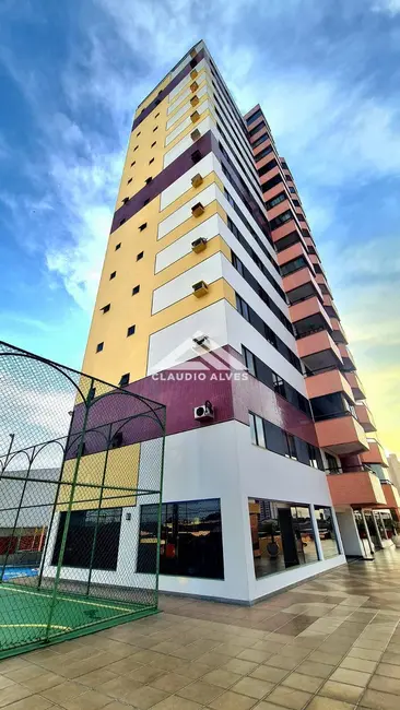 Foto 2 de Apartamento com 4 quartos à venda, 150m2 em Feira De Santana - BA