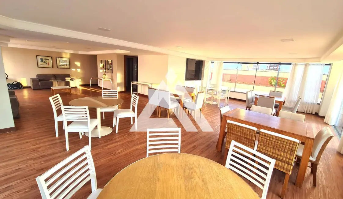 Apartamento com 4 quartos à venda, 150m2 em Feira De Santana - BA - imagem 6 Foto 6 de Apartamento com 4 quartos à venda, 150m2 em Feira De Santana - BA