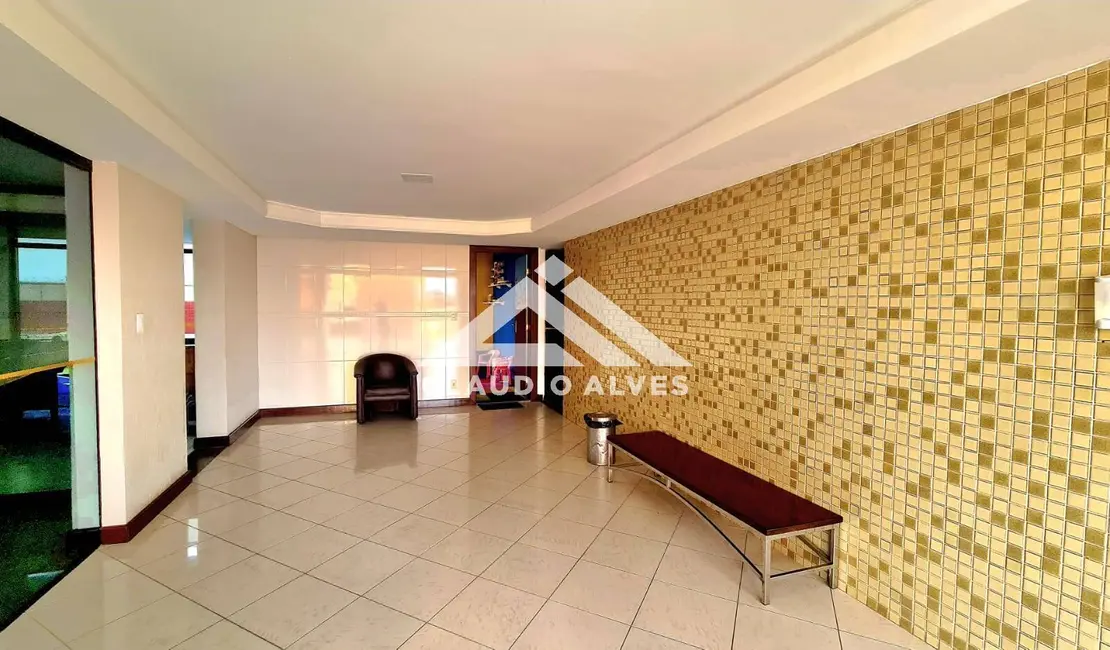 Foto 5 de Apartamento com 4 quartos à venda, 150m2 em Feira De Santana - BA