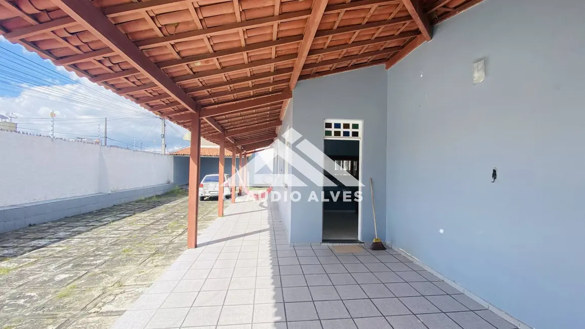 Foto 9 de Casa com 5 quartos à venda, 200m2 em Feira De Santana - BA