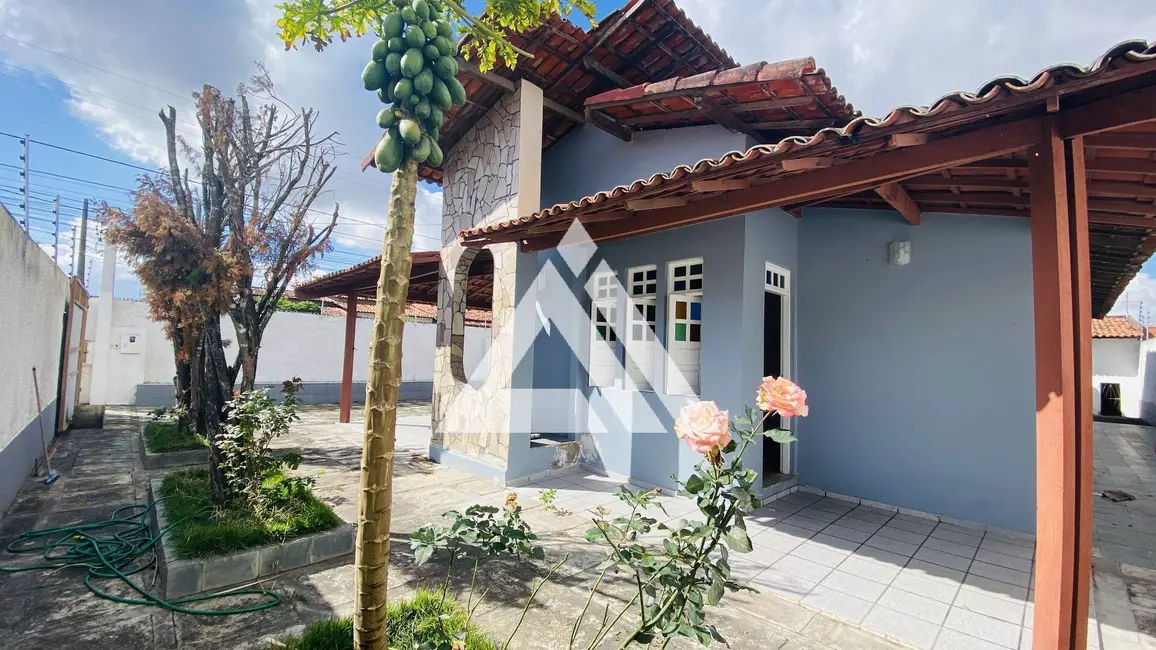 Foto 6 de Casa com 5 quartos à venda, 200m2 em Feira De Santana - BA